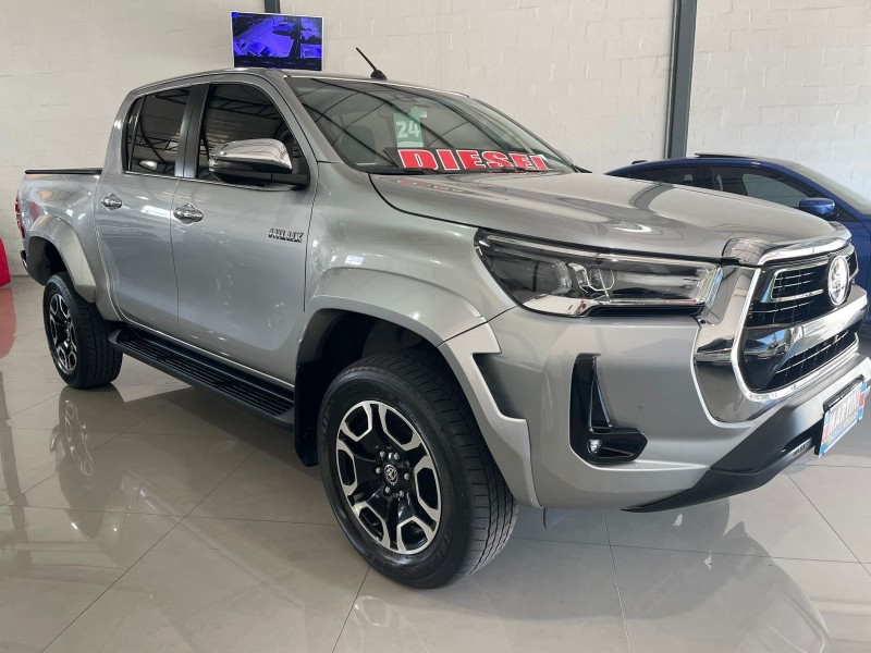 HILUX 2.8 SRX PLUS 4X4 CD TURBO DIESEL 4P AUTOMÁTICO - 2024 - CAXIAS DO SUL