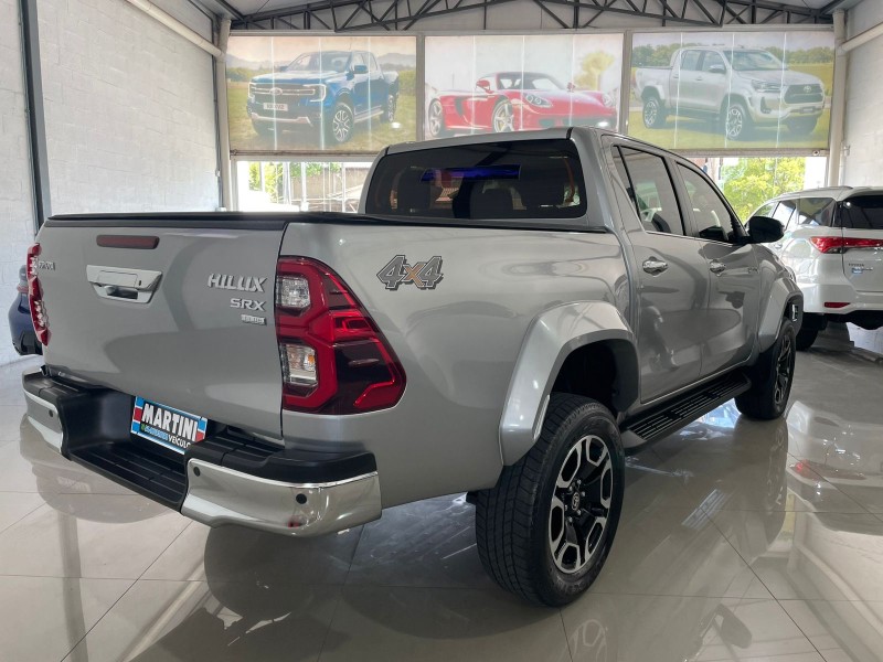 HILUX 2.8 SRX PLUS 4X4 CD TURBO DIESEL 4P AUTOMÁTICO - 2024 - CAXIAS DO SUL