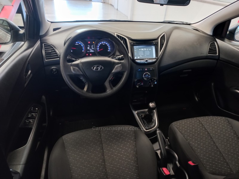 HB20 1.0 COMFORT PLUS 12V FLEX 4P MANUAL - 2017 - TAQUARA
