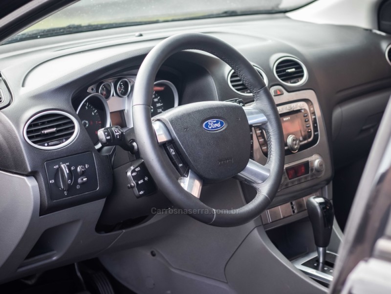 FOCUS 2.0 GHIA 16V GASOLINA 4P AUTOMÁTICO - 2009 - CAXIAS DO SUL