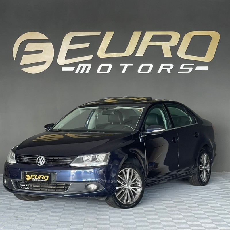 jetta 2.0 tsi highline 200cv gasolina 4p tiptronic 2011 portao