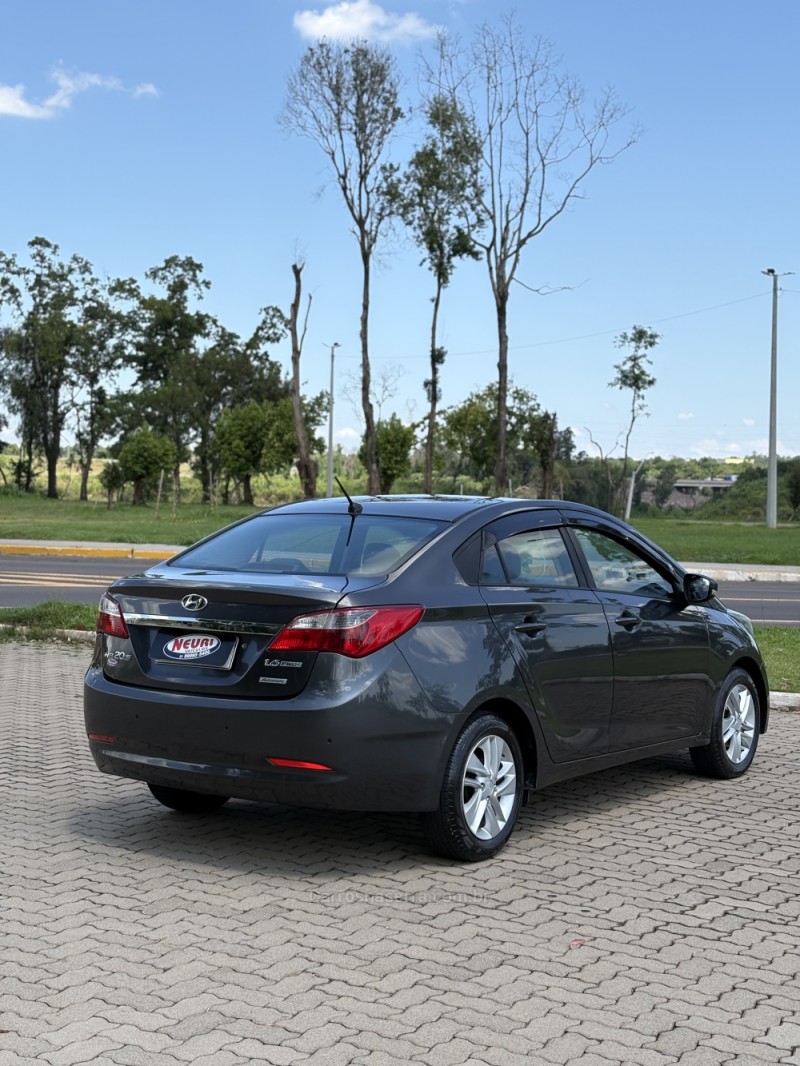 HB20 1.6 PREMIUM 16V FLEX 4P AUTOMÁTICO - 2014 - LAJEADO