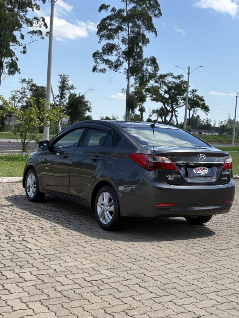 HB20 1.6 PREMIUM 16V FLEX 4P AUTOMÁTICO - 2014 - LAJEADO