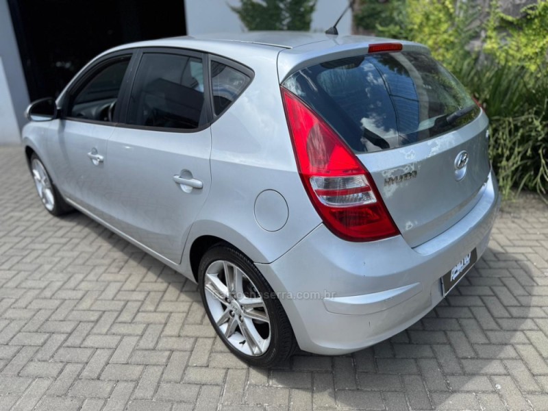 I30 2.0 MPI 16V GASOLINA 4P MANUAL - 2012 - FARROUPILHA