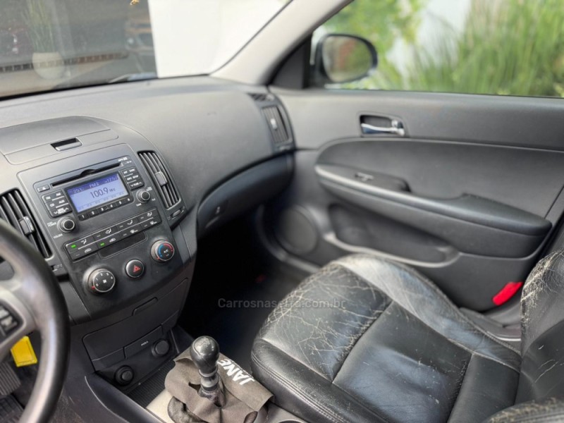 I30 2.0 MPI 16V GASOLINA 4P MANUAL - 2012 - FARROUPILHA