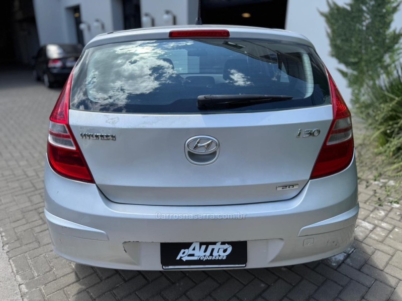 I30 2.0 MPI 16V GASOLINA 4P MANUAL - 2012 - FARROUPILHA