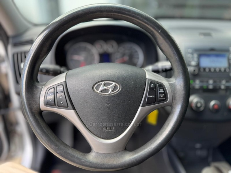 I30 2.0 MPI 16V GASOLINA 4P MANUAL - 2012 - FARROUPILHA