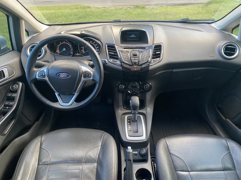 FIESTA 1.6 TITANIUM HATCH 16V FLEX 4P AUTOMÁTICO - 2015 - CAXIAS DO SUL