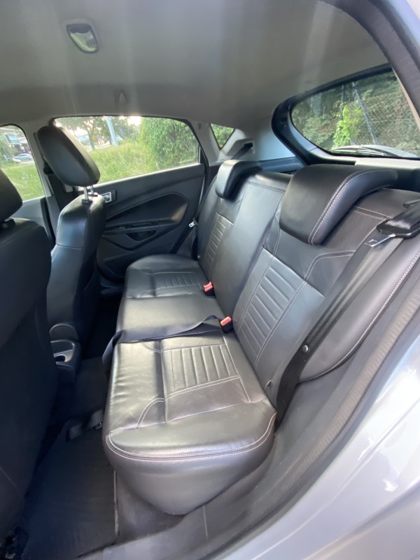 FIESTA 1.6 TITANIUM HATCH 16V FLEX 4P AUTOMÁTICO - 2015 - CAXIAS DO SUL