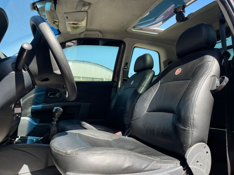 STRADA 1.8 MPI ADVENTURE LOCKER CD 8V FLEX 2P MANUAL - 2011 - CAXIAS DO SUL