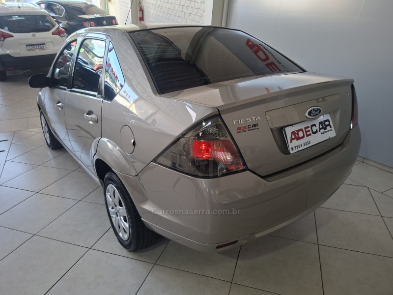 FIESTA 1.6 MPI CLASS SEDAN 8V FLEX 4P MANUAL - 2012 - FARROUPILHA