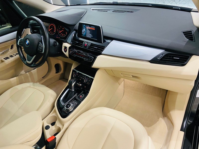 220I 2.0 CAT GP 16V TURBO ACTIVEFLEX 4P AUTOMÁTICO - 2017 - CAXIAS DO SUL