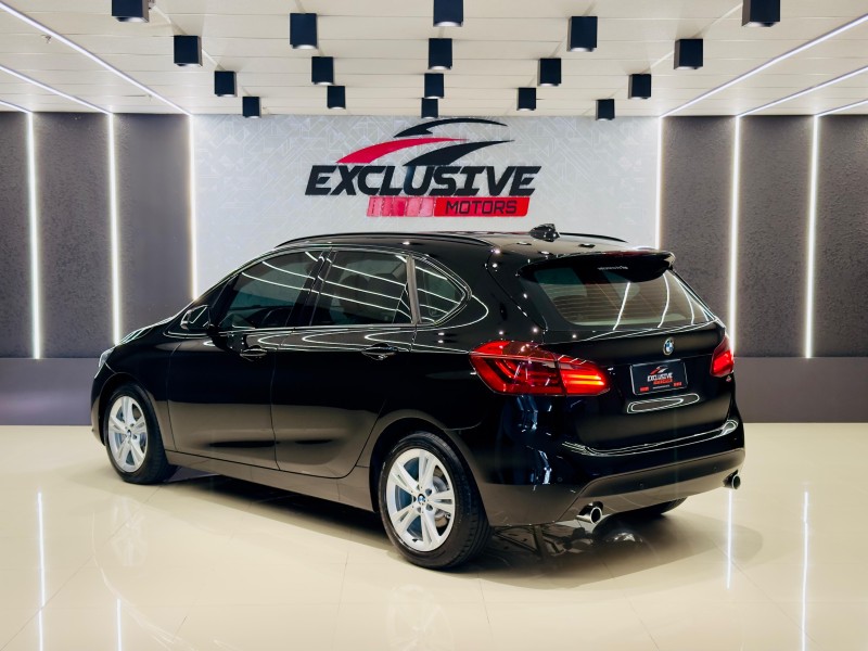 220I 2.0 CAT GP 16V TURBO ACTIVEFLEX 4P AUTOMÁTICO - 2017 - CAXIAS DO SUL