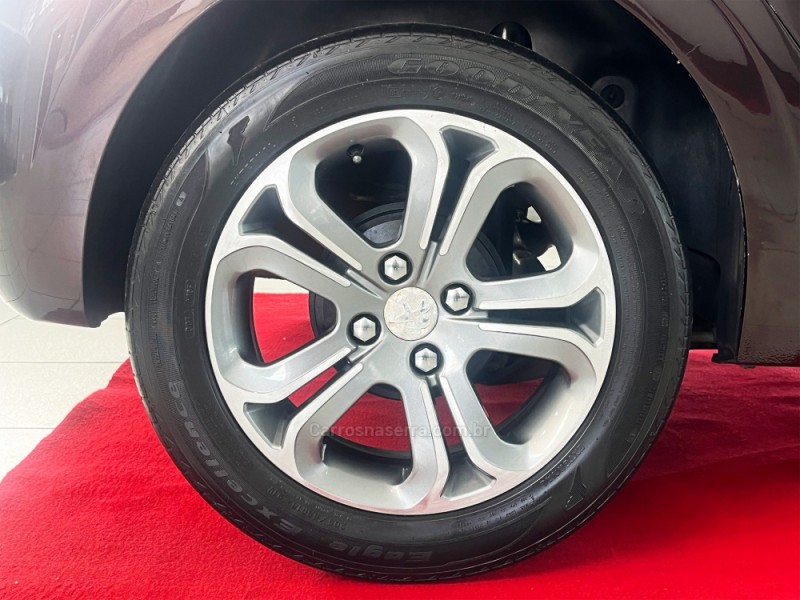 208 1.6 GRIFFE 16V FLEX 4P AUTOMÁTICO - 2014 - PORTO ALEGRE