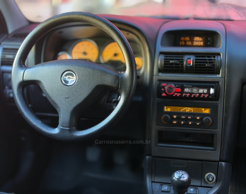 ASTRA 2.0 MPFI ADVANTAGE 8V FLEX 4P MANUAL - 2010 - ESTâNCIA VELHA