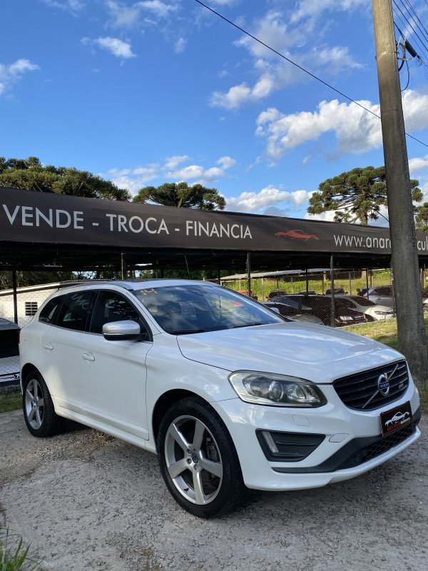 XC60 2.0 T5 R DESIGN TURBO GASOLINA 4P AUTOMÁTICO - 2014 - CAXIAS DO SUL