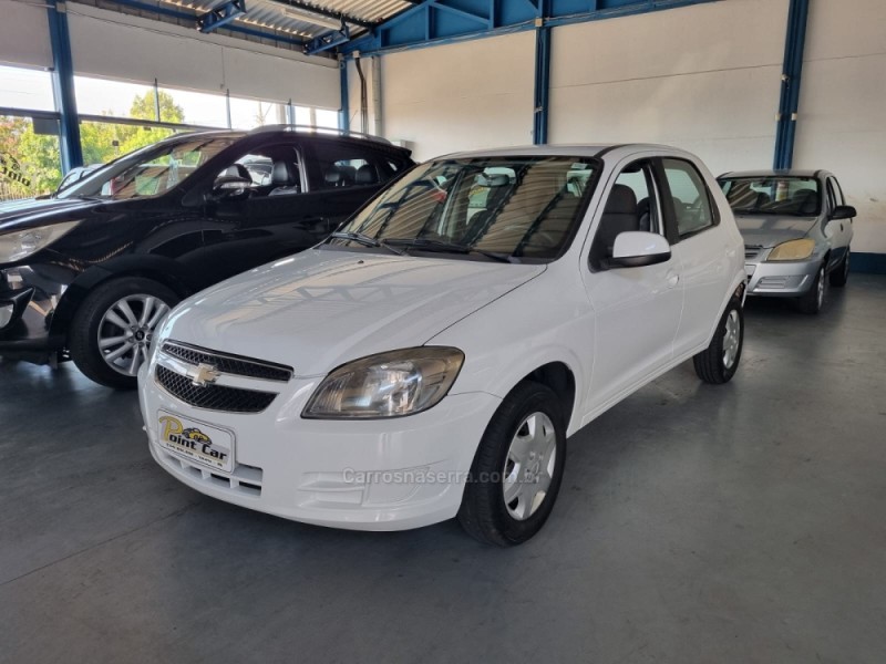 CELTA 1.0 MPFI LT 8V FLEX 4P MANUAL - 2015 - VACARIA