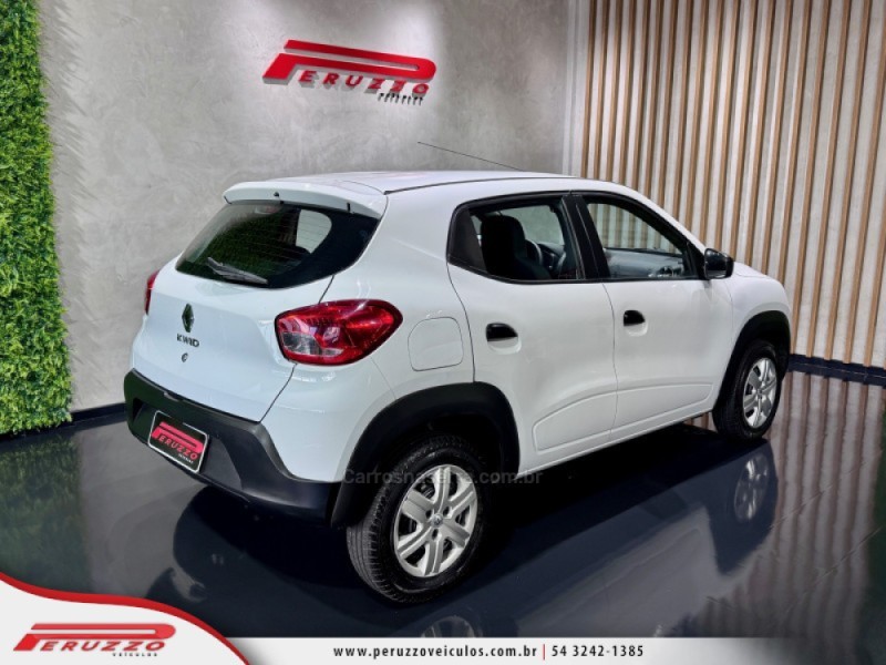 KWID 1.0 12V SCE FLEX ZEN MANUAL - 2022 - NOVA PRATA