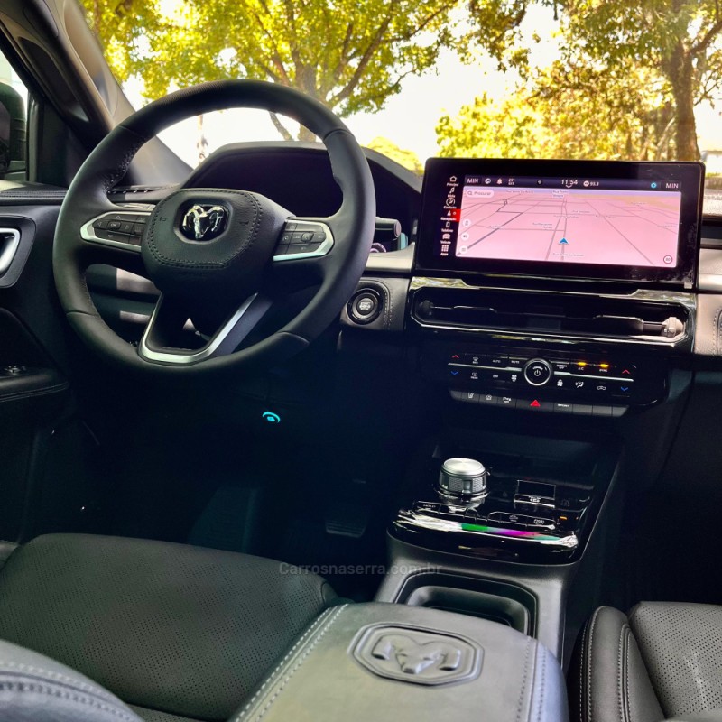 RAMPAGE 2.0 HURRICANE REBEL 4 4X4 TURBO GASOLINA 4P AUTOMÁTICO - 2024 - ERECHIM