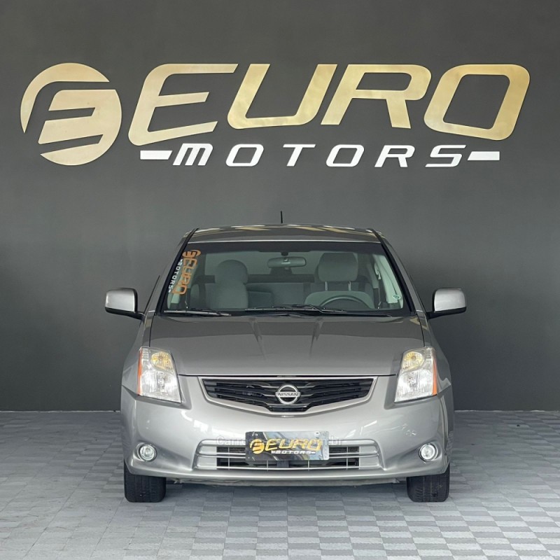 SENTRA 2.0 S 16V FLEX 4P MANUAL - 2011 - PORTãO