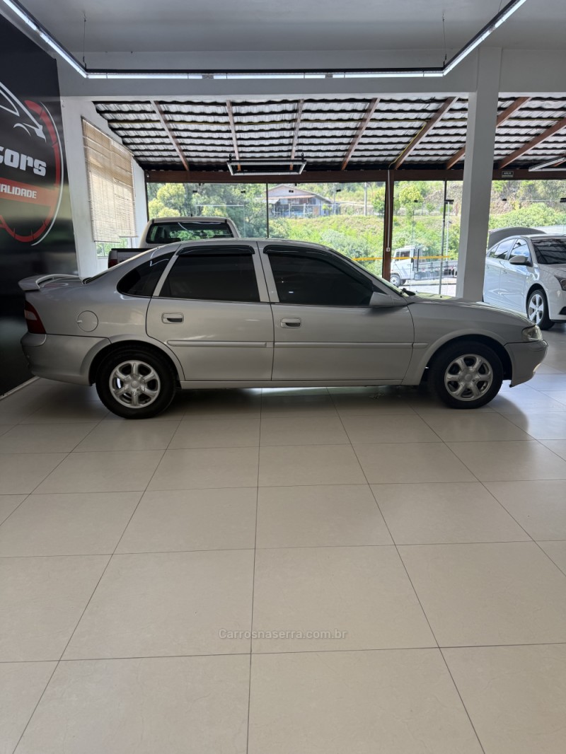 VECTRA 2.0 MPFI GLS 8V GASOLINA 4P MANUAL - 1999 - FARROUPILHA