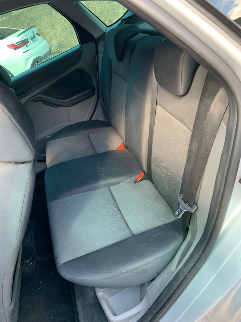 FOCUS 2.0 FC 16V GASOLINA 4P MANUAL - 2009 - CAXIAS DO SUL