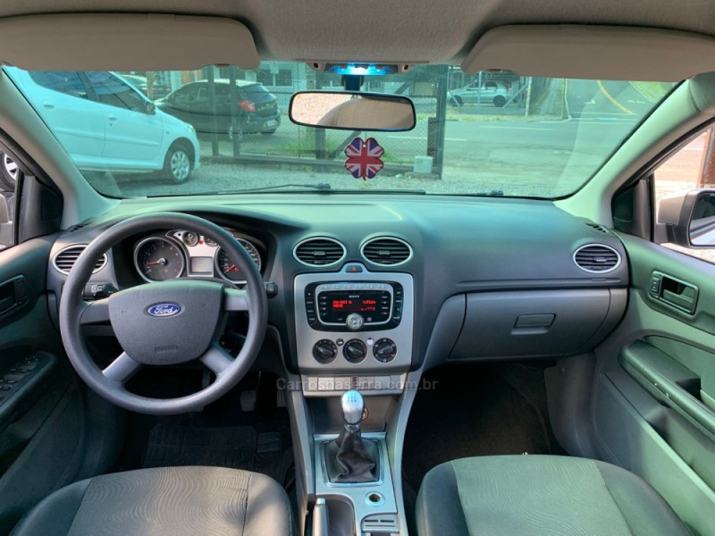 FOCUS 2.0 FC 16V GASOLINA 4P MANUAL - 2009 - CAXIAS DO SUL
