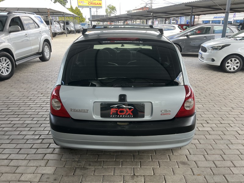 CLIO 1.0 EXPRESSION 16V GASOLINA 4P MANUAL - 2005 - CAXIAS DO SUL