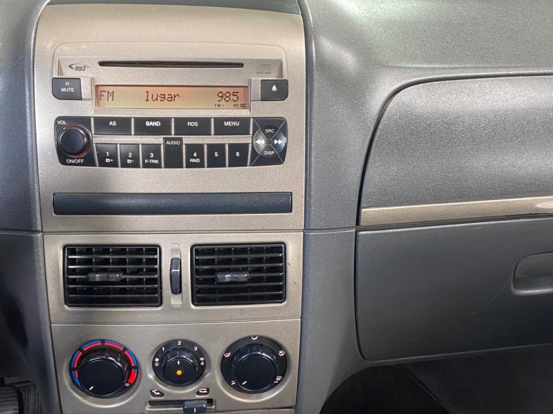 PALIO 1.4 MPI ATTRACTIVE WEEKEND 8V FLEX 4P MANUAL - 2012 - CAXIAS DO SUL