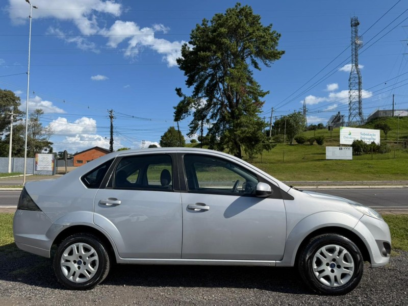 FIESTA 1.6 ROCAM SEDAN 8V FLEX 4P MANUAL