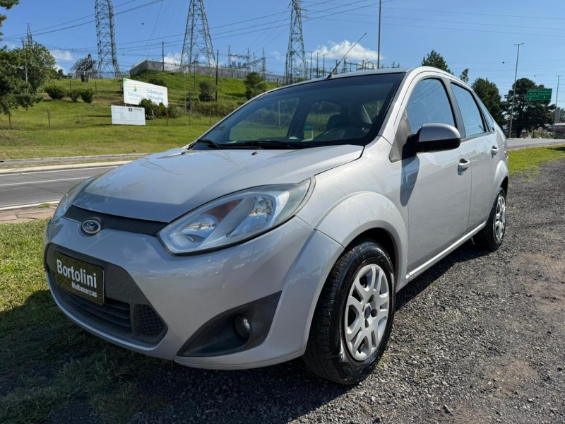 FIESTA 1.6 ROCAM SEDAN 8V FLEX 4P MANUAL - 2014 - FARROUPILHA
