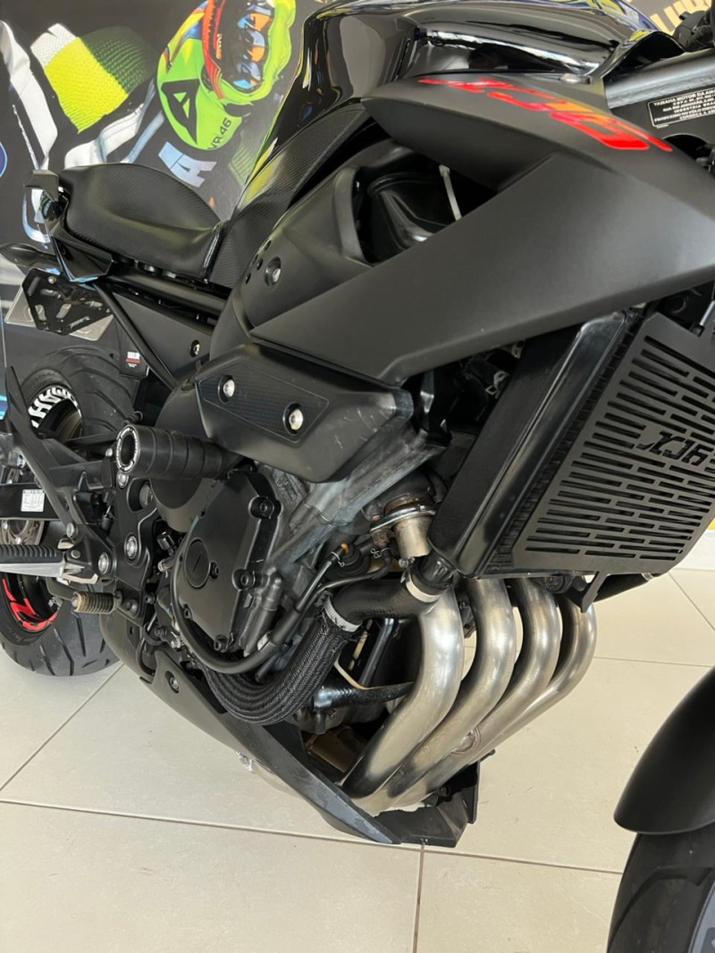 XJ6 N ABS - 2012 - PASSO FUNDO