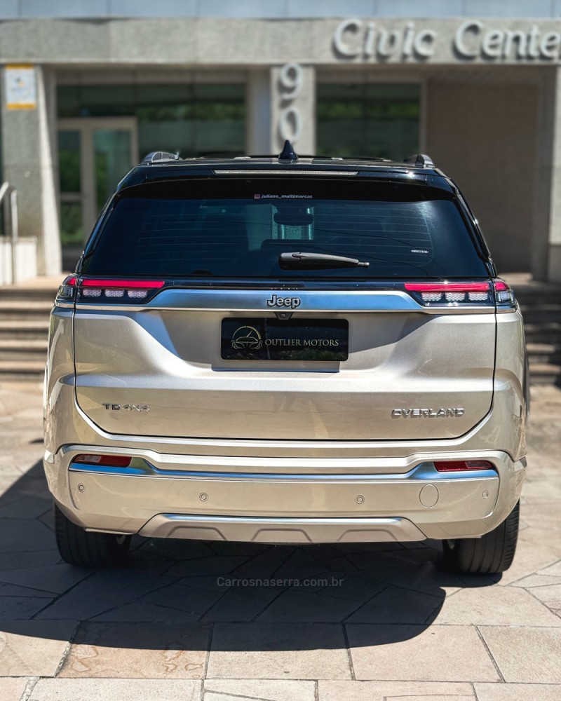 COMMANDER 2.0 OVERLAND TD380 4X4 TURBO DIESEL 4P AUTOMÁTICO - 2022 - NOVO HAMBURGO