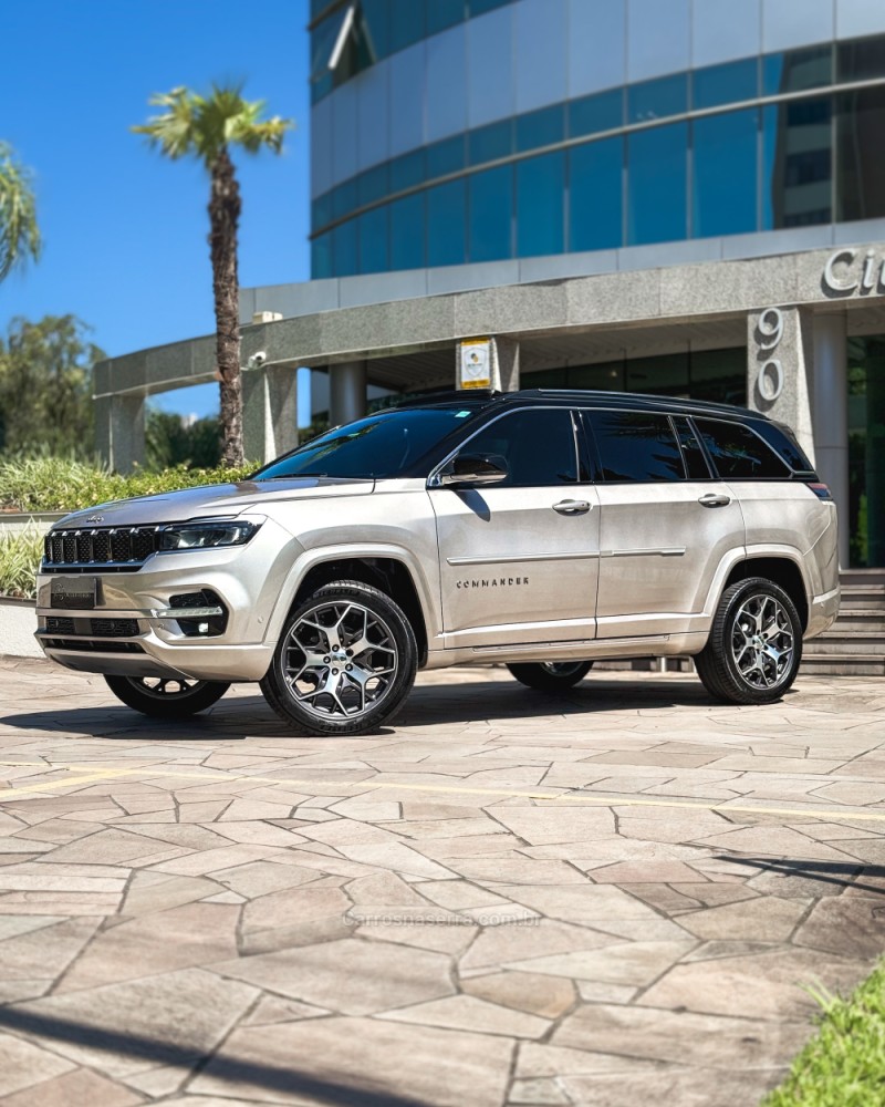 COMMANDER 2.0 OVERLAND TD380 4X4 TURBO DIESEL 4P AUTOMÁTICO - 2022 - NOVO HAMBURGO