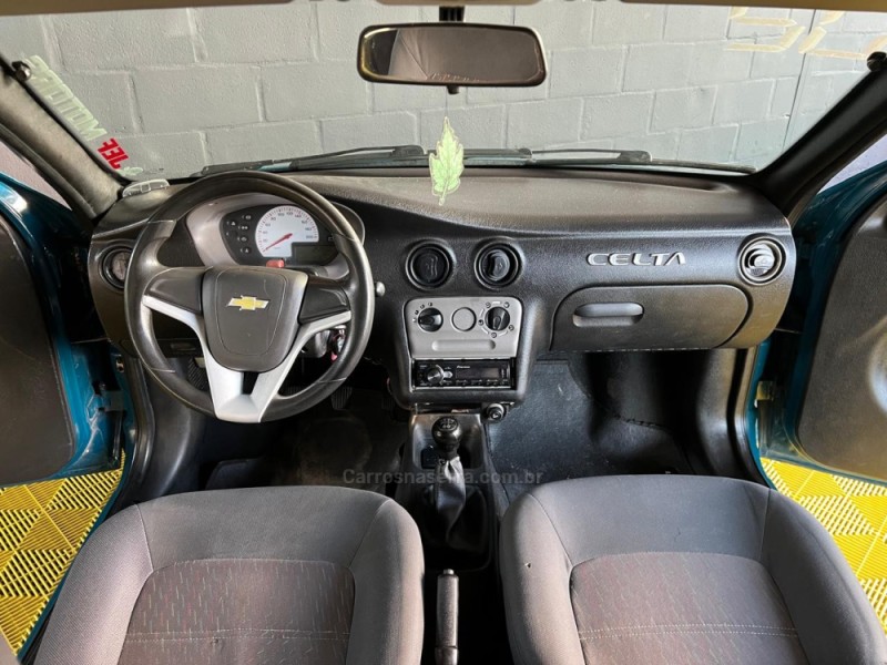 CELTA 1.0 MPFI SUPER 8V FLEX 2P MANUAL - 2002 - CAXIAS DO SUL