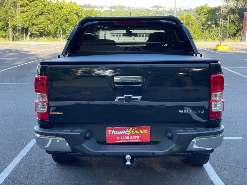 S10 2.4 LTZ 4X2 CD 8V FLEX 4P MANUAL - 2013 - CAXIAS DO SUL