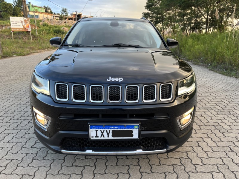 COMPASS 2.0 16V FLEX LIMITED AUTOMÁTICO - 2017 - CAXIAS DO SUL