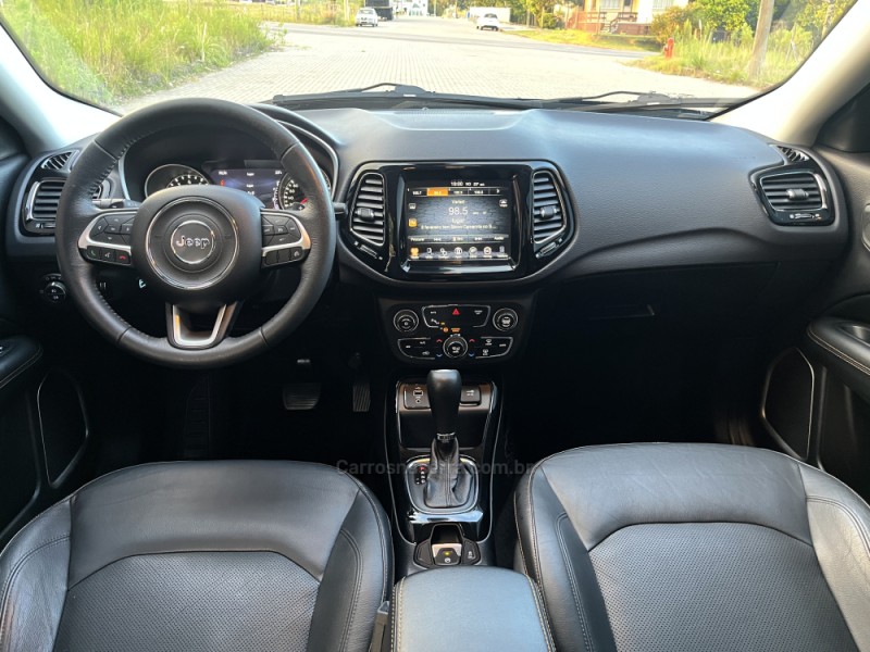 COMPASS 2.0 16V FLEX LIMITED AUTOMÁTICO - 2017 - CAXIAS DO SUL