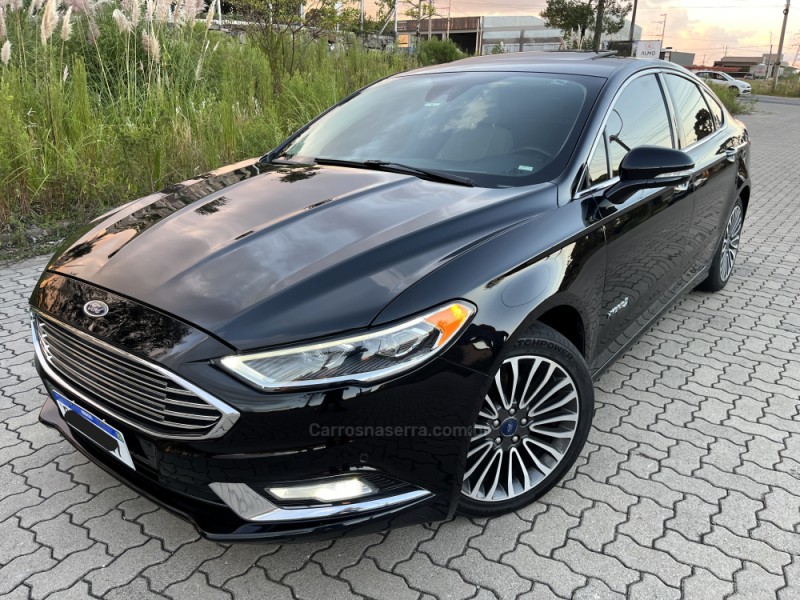 FUSION 2.0 TITANIUM PLUS 16V HÍBRIDO 4P AUTOMÁTICO - 2018 - CAXIAS DO SUL