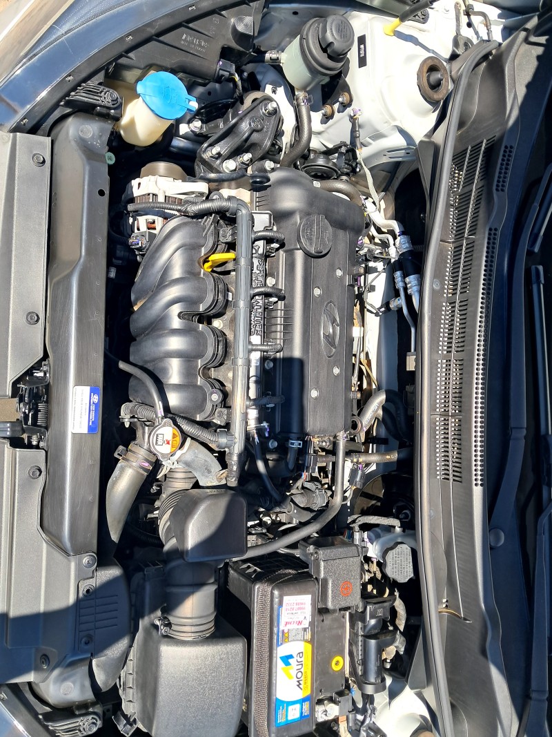 HB20S 1.6 COMFORT PLUS 16V FLEX 4P AUTOMÁTICO - 2017 - CAXIAS DO SUL