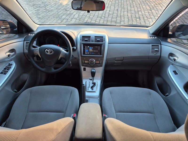 COROLLA 1.8 GLI 16V FLEX 4P AUTOMÁTICO - 2013 - CAXIAS DO SUL