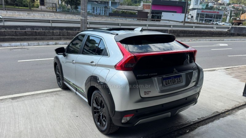 ECLIPSE CROSS 1.5 HPE-S OUTDOOR TURBO GASOLINA 4P AUTOMÁTICO - 2020 - CAXIAS DO SUL