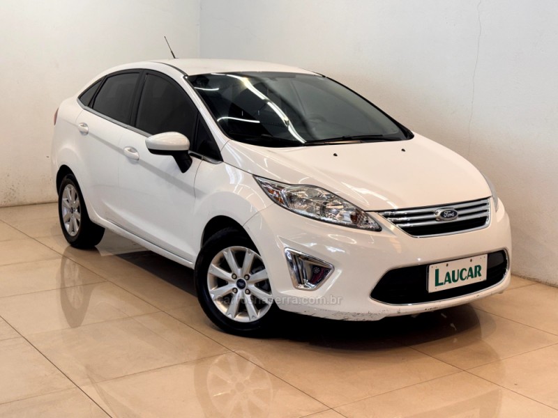 FIESTA 1.6 SE SEDAN 16V FLEX 4P MANUAL