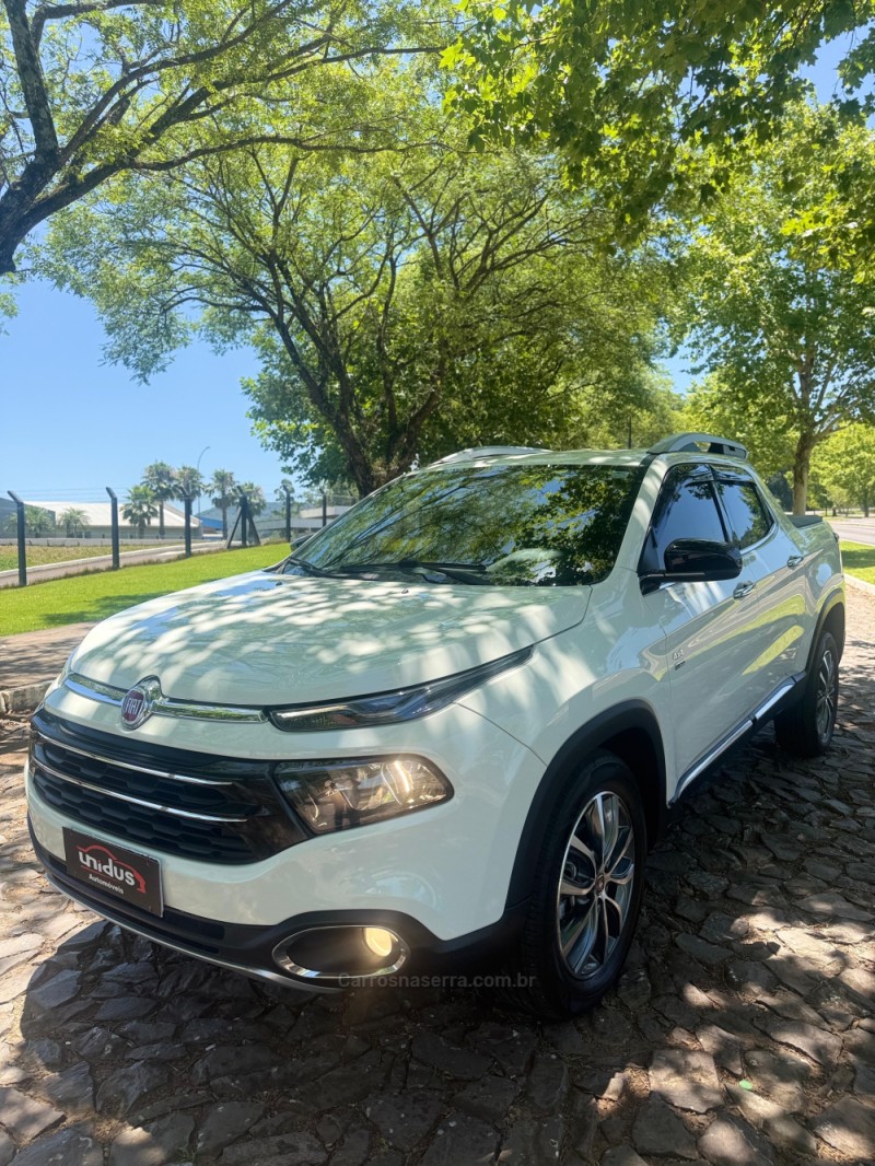 TORO 2.0 16V VOLCANO AT9 4X4 FLEX 4P AUTOMÁTICO - 2019 - DOIS IRMãOS