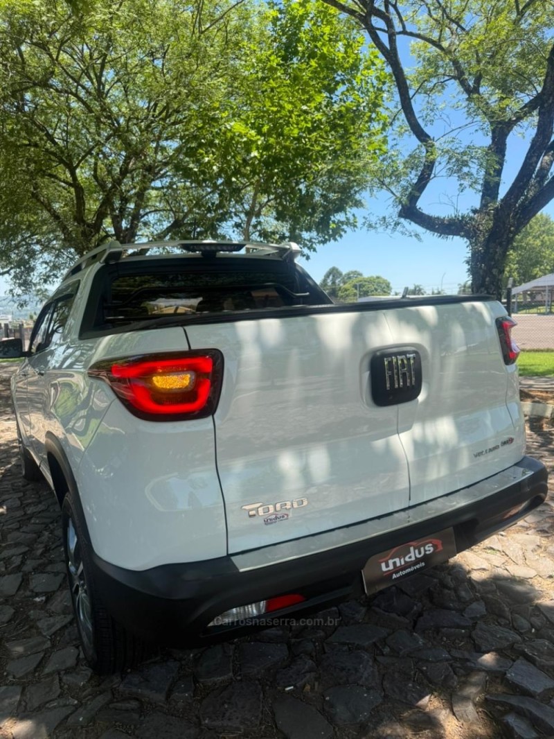 TORO 2.0 16V VOLCANO AT9 4X4 FLEX 4P AUTOMÁTICO - 2019 - DOIS IRMãOS