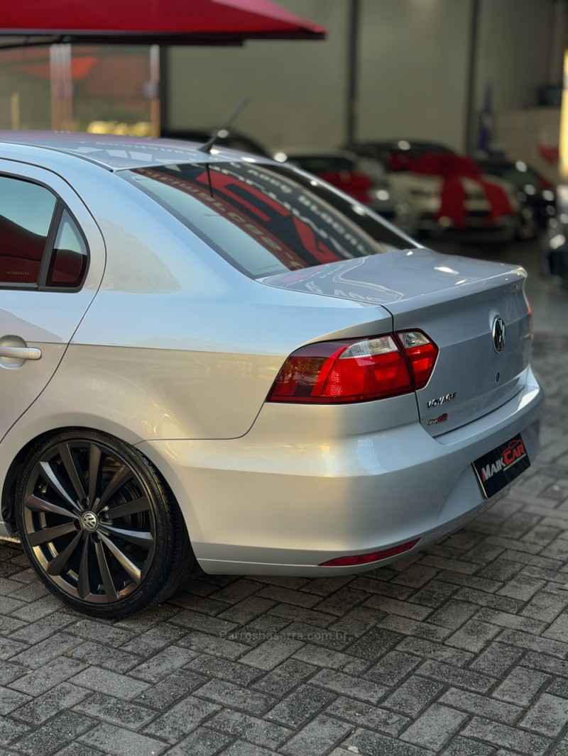 VOYAGE 1.0 MI TRENDLINE 8V FLEX 4P MANUAL - 2014 - ESTâNCIA VELHA