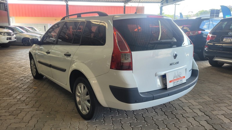 MÉGANE 1.6 DYNAMIQUE GRAND TOUR 16V FLEX 4P MANUAL - 2013 - GARIBALDI