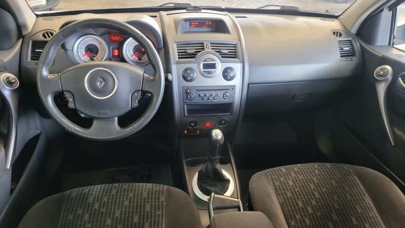 MÉGANE 1.6 DYNAMIQUE GRAND TOUR 16V FLEX 4P MANUAL - 2013 - GARIBALDI