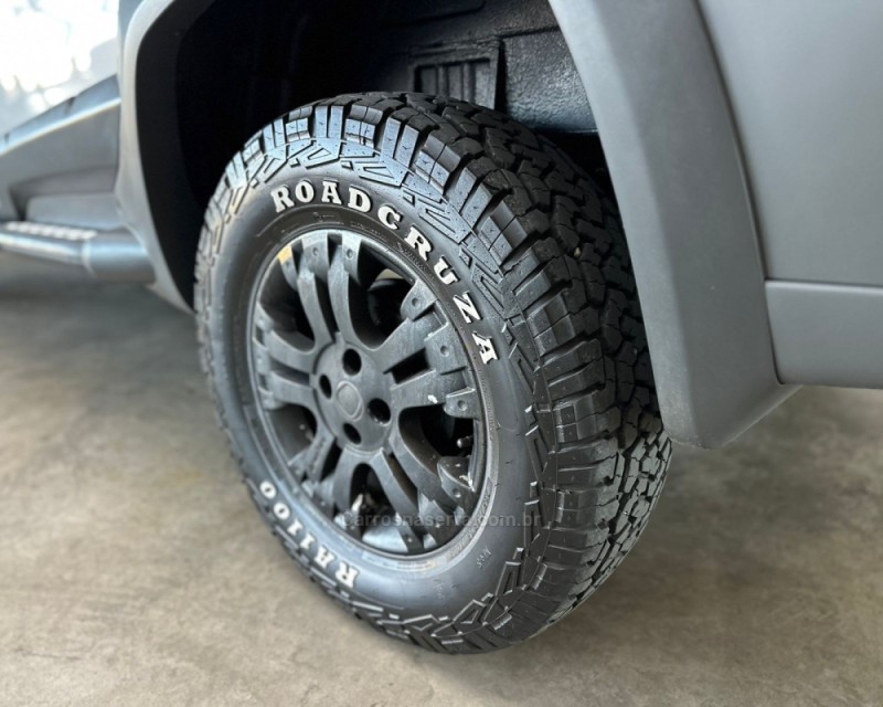 STRADA 1.8 MPI ADVENTURE LOCKER CE 8V FLEX 2P MANUAL - 2010 - VACARIA