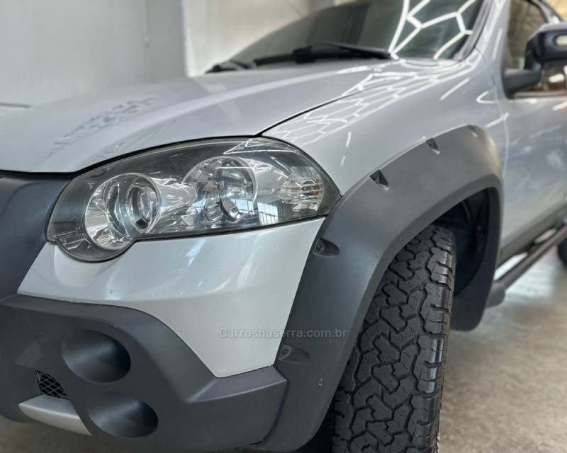 STRADA 1.8 MPI ADVENTURE LOCKER CE 8V FLEX 2P MANUAL - 2010 - VACARIA